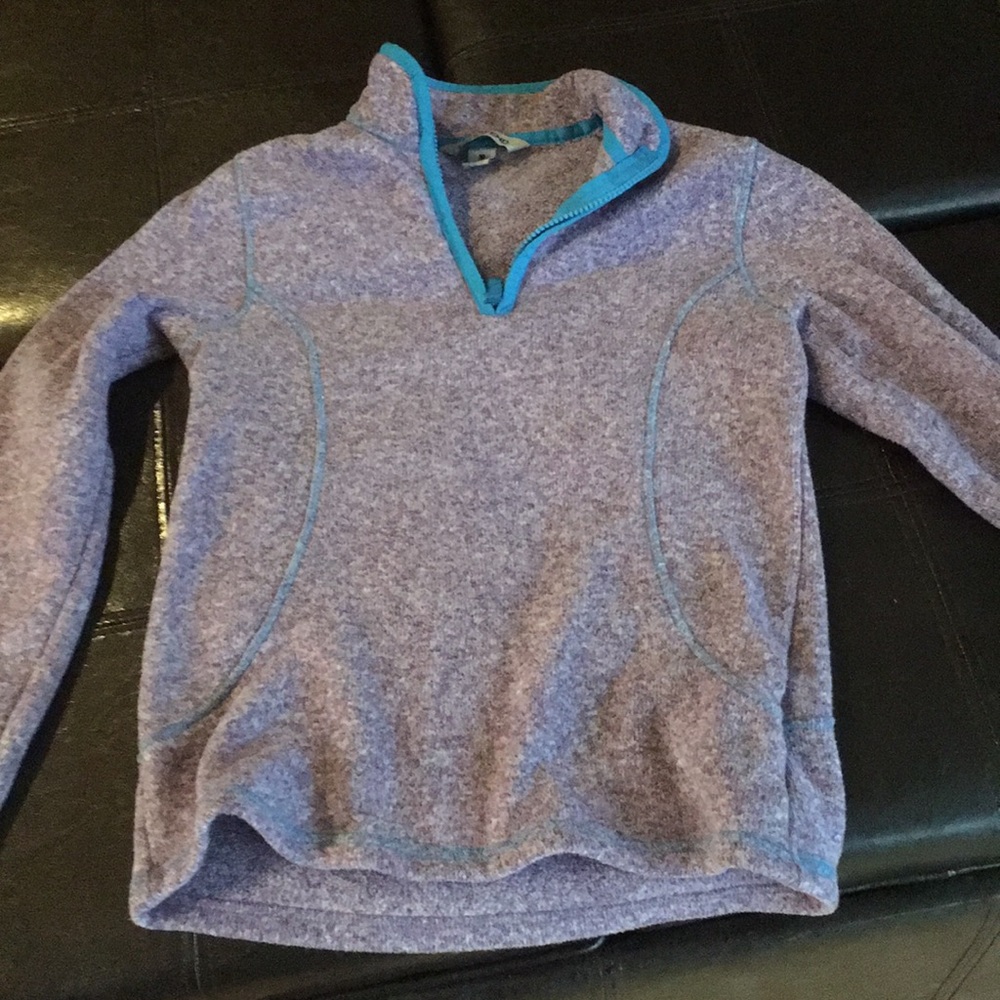 Girls long sleeved top / fleece